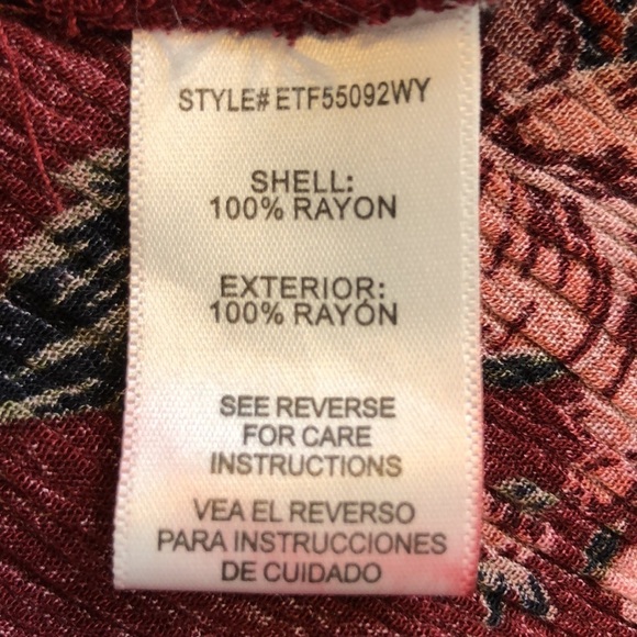 Altard State Woman’s Floral Long Sleeve V-Neckline Lace Button Burgundy Top Sz L - Picture 10 of 12